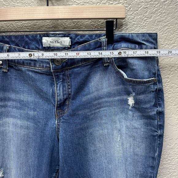 Torrid Womens Jeans Size 16 High Rise Distressed Dark Wash Pants - Picture 11 of 14